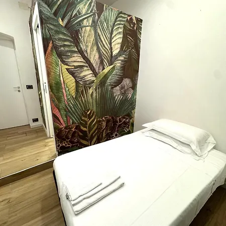 Hill Pensión Génova